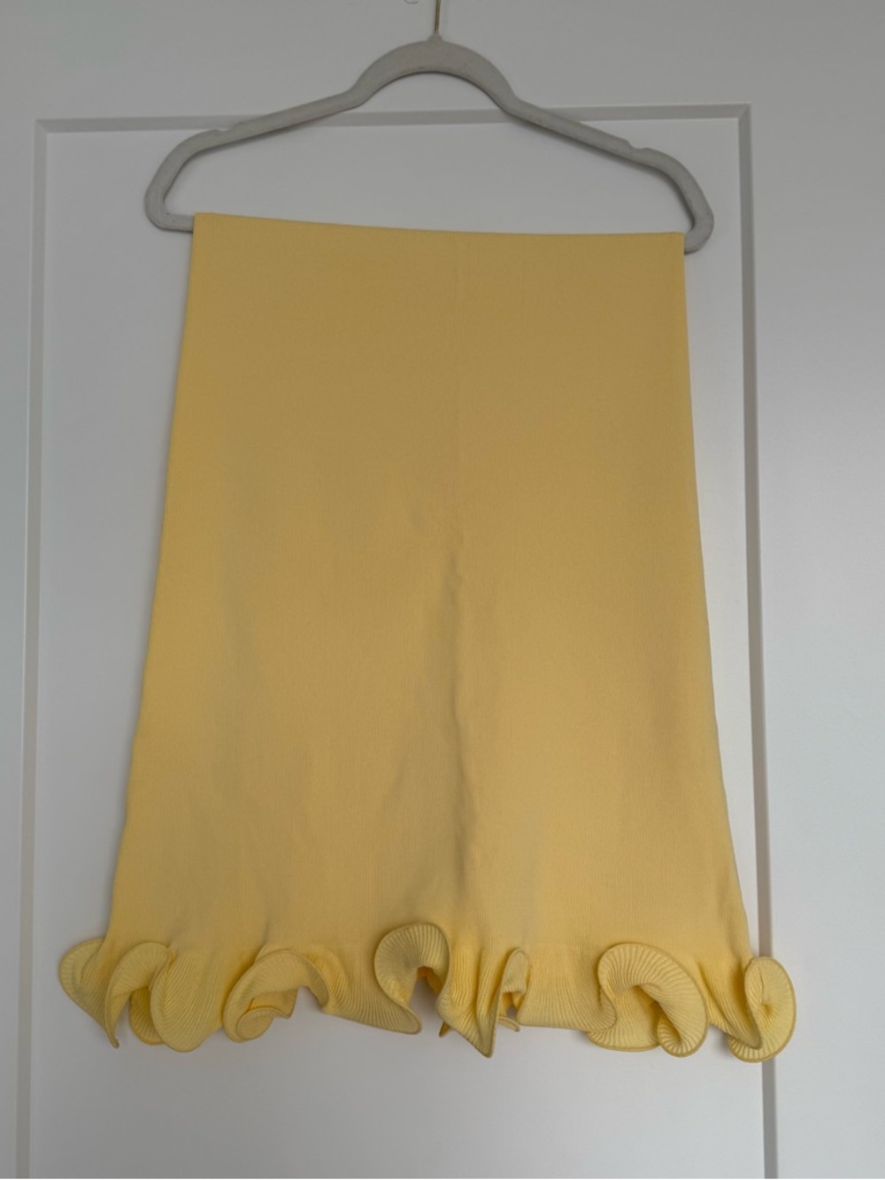 Commense Strapless Pale Yellow Bodycon Maxi Dress with Ruffle Hem - Picture 4 of 5
